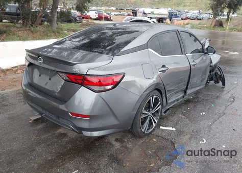 2021 Nissan Sentra Sr Xtronic Cvt z USA, uszkodzony, nr VIN 3N1AB8DV7MY288522